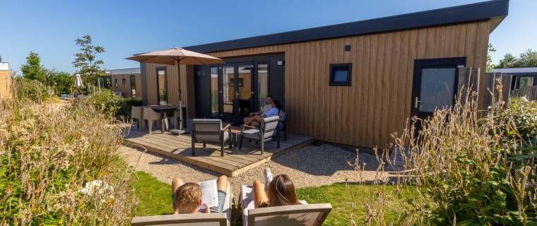 Koppeltjes ligstoelen.jpg