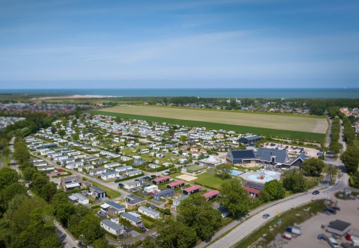 Luchtfoto camping Zonneweelde 2023.jpg