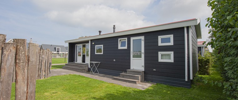 Buitenkant 2 chalet 6 personen .jpg